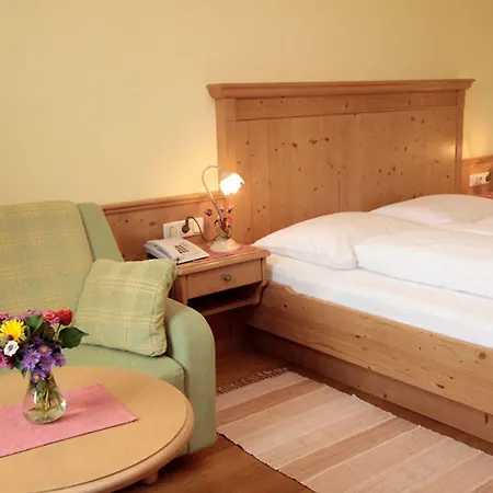 Hotel Esterhammer 3*